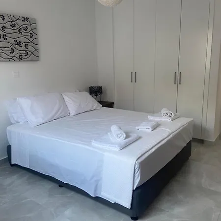 Player Sea View Apartment Paphos Exterior photo