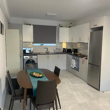 Player Sea View Apartment Paphos Exterior photo